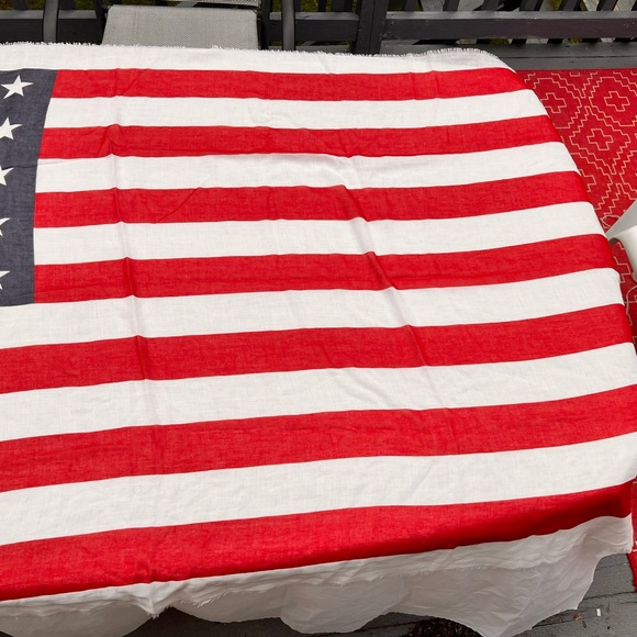 American Flag Stars and Stripes Lightweight Scarf by Old Navy, NWOT - Picture 9 of 9